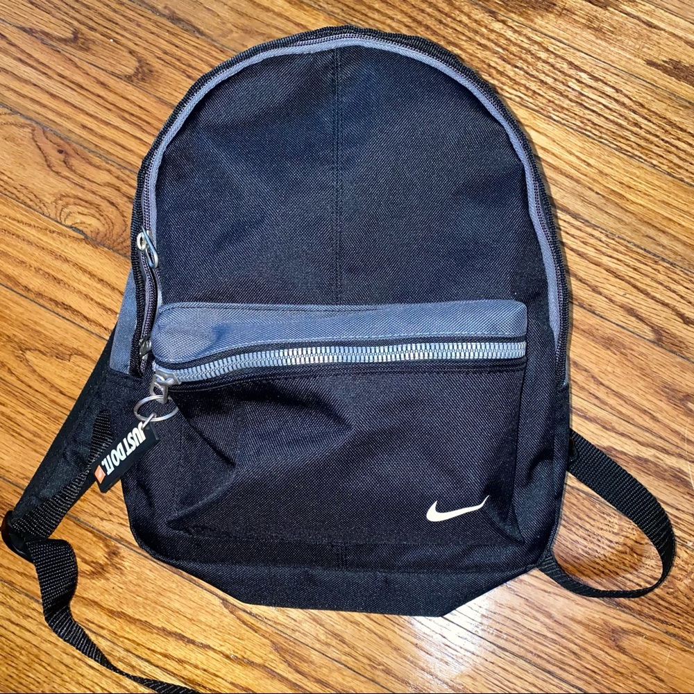 MINI NIKE BACKPACK